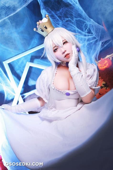 Model Yurihime Yurihimecosplay In Cosplay Boosette From Super Mario