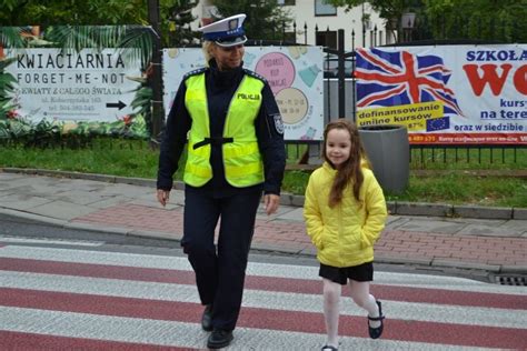 Powr T Do Szko Y Oznacza Wzmo One Dzia Ania Policji Na Drogach