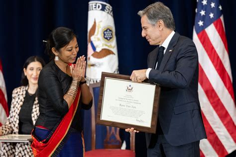 US Honors Tribeswoman From Chittagong Hill Tracts 5 Others As Anti