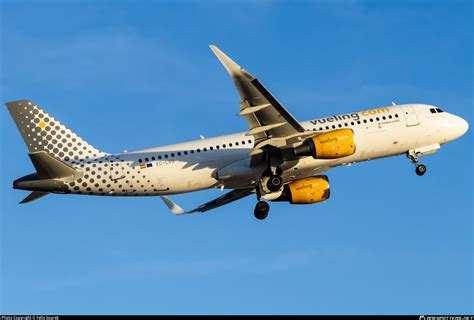 Ec Lvu Vueling Airbus A Wl Photo By Felix Sourek Id