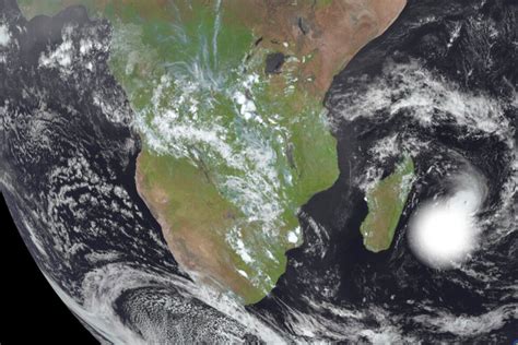 SA Warned To Brace For Tropical Cyclone Freddy