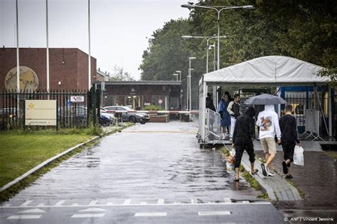 Arnhem Maakt Plaats Voor Asielzoekers Zwolle Voor Nieuws Nl