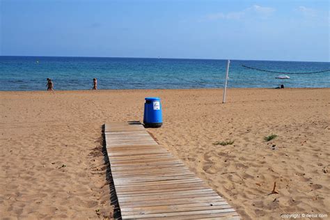 Playa De Arena Els Molins Dénia Dé