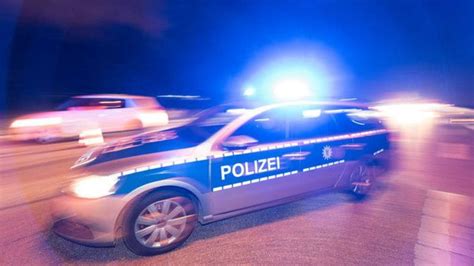 Schl Gerei In M Nchen Jugendlicher Durch Tritte Am Kopf Verletzt