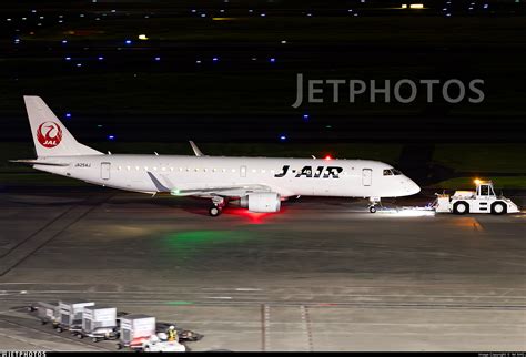 JA254J Embraer ERJ 190 100STD J Air Yel XHG JetPhotos