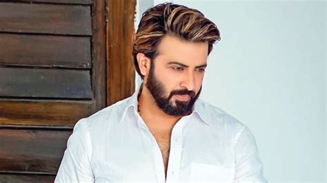 Shakib Khan আমার চোখে এই মানুষগুলো আসল হিরো” কাদের কথা বললেন