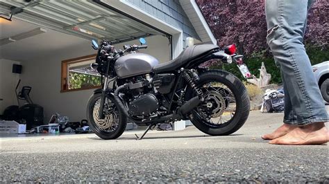 Triumph T120 Remus Muffler Fist Start Part 1 Second Vid Without