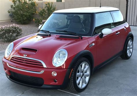 No Reserve 27k Mile 2003 Mini Cooper S 6 Speed For Sale On Bat Auctions Sold For 15 000 On