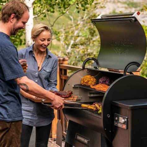 Traeger Ironwood 885 Burns Feed Store