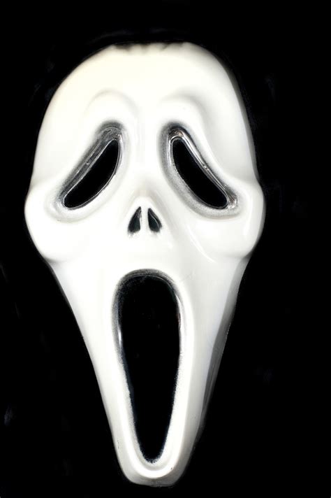 Ghostface Scream Mask