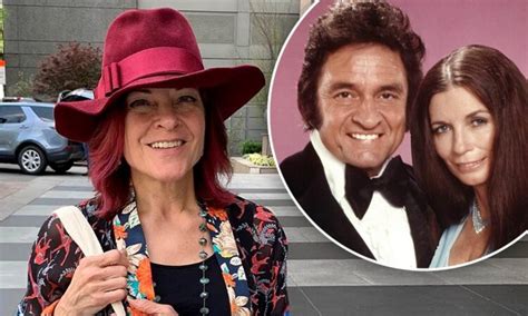 10 Hot Sexy Rosanne Cash Bikini Pics