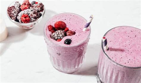 Healthy High Protein Smoothie (46 Grams Per Serving) | Live Eat Learn