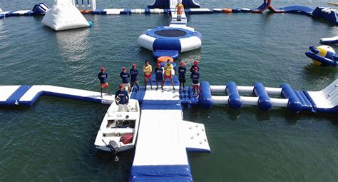 Paracas Conoce El Parque Acu Tico Inflable M S Grande De Todo