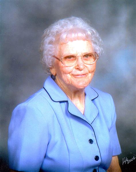 How to find specific names in the Chowchilla obituary archive 3