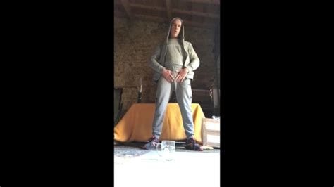 Le Centurion Déguste SA Pisse et Son Foutre Pornhub Gay