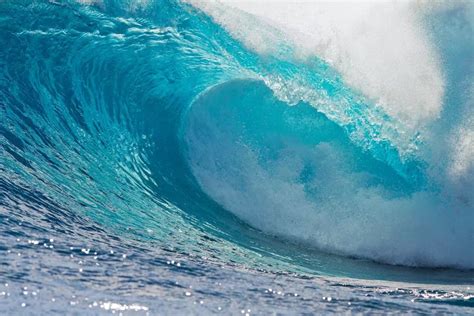 Plunging Waves Ii Sout Pacific Ocean Tahiti French Polynesi Icanvas