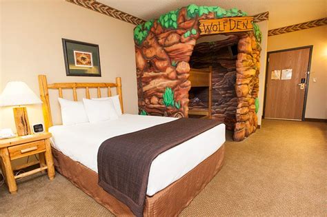 Plan Your Stay | Family Resort NC | GreatWolf.com | Great wolf lodge ...