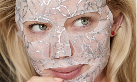 15 классных масок для лица на любой бюджет | theGirl
