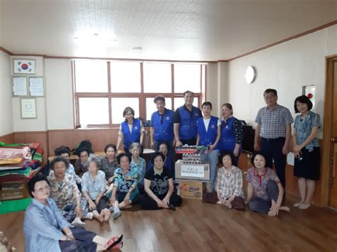 북구 구포1동 바르게살기위원회 경로당 2곳에 성품 전달 부산의 대표 정론지 국제신문