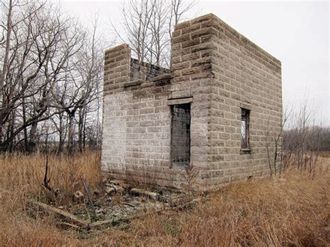 Manitoba History Historic Sites Of Manitoba Manitobas Concrete Block