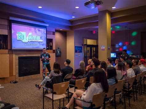 Meet Creative Artista – CanvasRebel Magazine