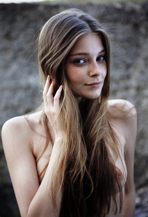 Just Peeking Through Porn Pic