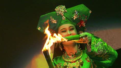 Colorful Ritual From Mother Goddess Worship In Vietnam Cnn Video