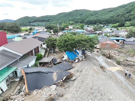 포토뉴스 힌남노가 몰고 온 비에 폐허가 된 경주 왕산마을 영남일보 사람과 지역의 가치를 생각합니다