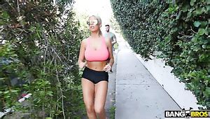 Fuck Starving Beach Babes Have Hard Orgy With Their Fellows On Sandy Beach