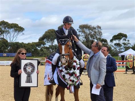 Victoria‘s Rising Equestrian Stars Charlotte Oberin Hayden Parker