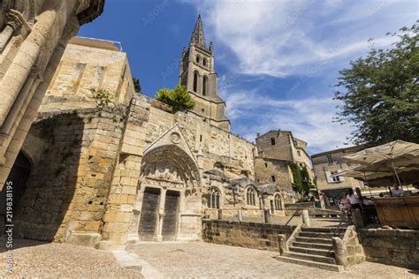 Saint Emilion France Views Of The Monolithic Church Eglise Monolithe