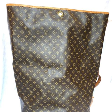 Men S Louis Vuitton Wash Bag