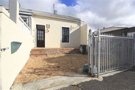 22 Campbell Street - Observatory - Hot Property In Cape Town