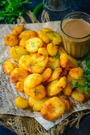 Aloo Tuk Recipe Sindhi Tuk Whiskaffair