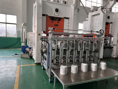 High Output Mitsubishi PLC 13000KG Aluminium Foil Box Making Machine