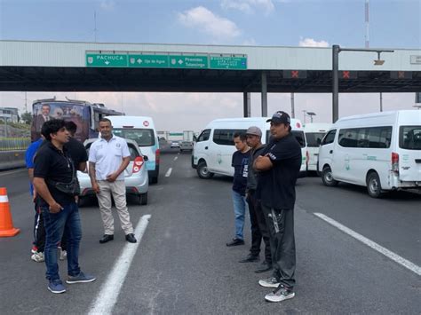 Bloqueo De Transportistas En La México Pachuca En Ecatepec Edomex