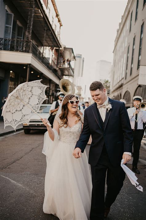 Boho And Quintessential New Orleans Wedding | Junebug Weddings