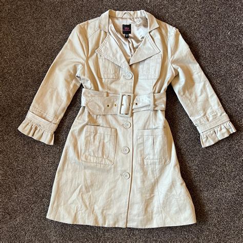 Gorgeous Nude Pale Beige Light Weight Trench Coat By Depop