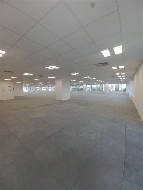 Sala Comercial Na Alameda Tocantins 1 Alphaville Em Barueri Por R 8