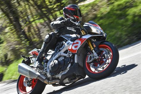 Aprilia Tuono V4 1100 Factory review | Visordown