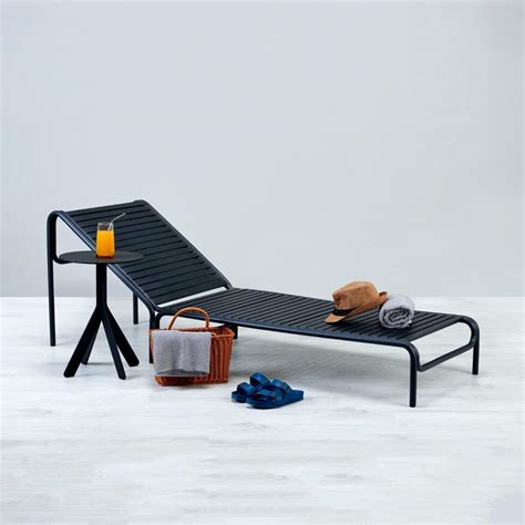 Refresh your summer setting with these contemporary outdoor furniture ...