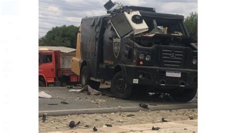 Carro Forte Atacado Por Grupo Criminoso Na Divisa Entre Para Ba E