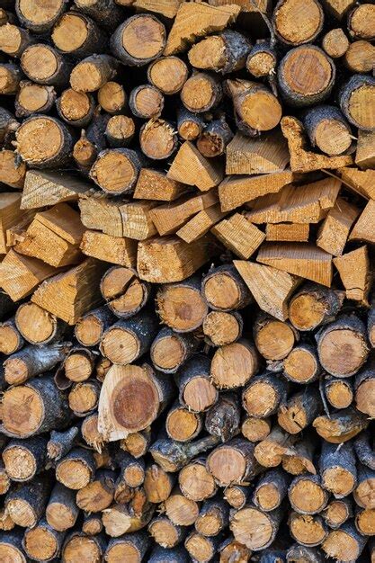 Premium Photo Split Dry Firewood Texture Background