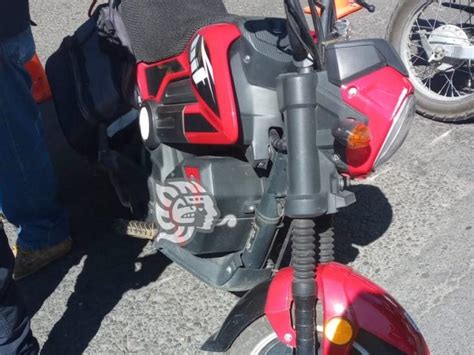 Motociclista Grave Tras Derrapar En Bulevar De Xalapa