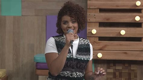 Rayssa Andreoli Anéis De Saturno ao vivo no Caixa De Música YouTube