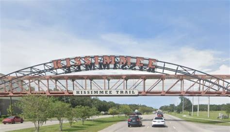 Man Threatens To Leap From Pedestrian Bridge In Kissimmee Police Say