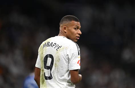 Kylian Mbappé paid tribute to Cristiano Ronaldo before goal was