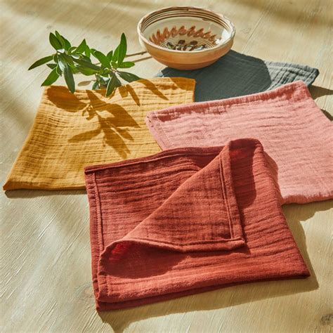 Lot De 3 Serviettes De Table OLIVIASERV En Gaze De Coton Rose 3 SUISSES