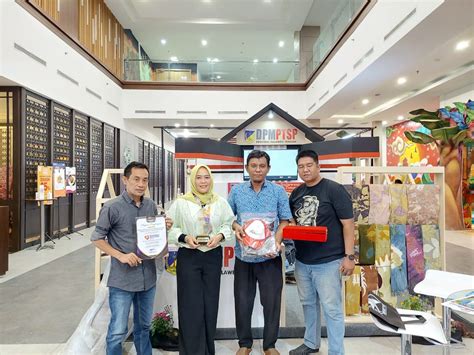 Dpmptsp Sulteng Raih Juara Stand Terbaik Pekan Promosi Investasi