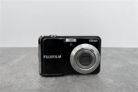 Fujifilm Finepix AV200 14MP Digital Camera Tested Electronics